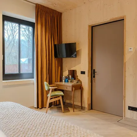 Hotel Bent 3*